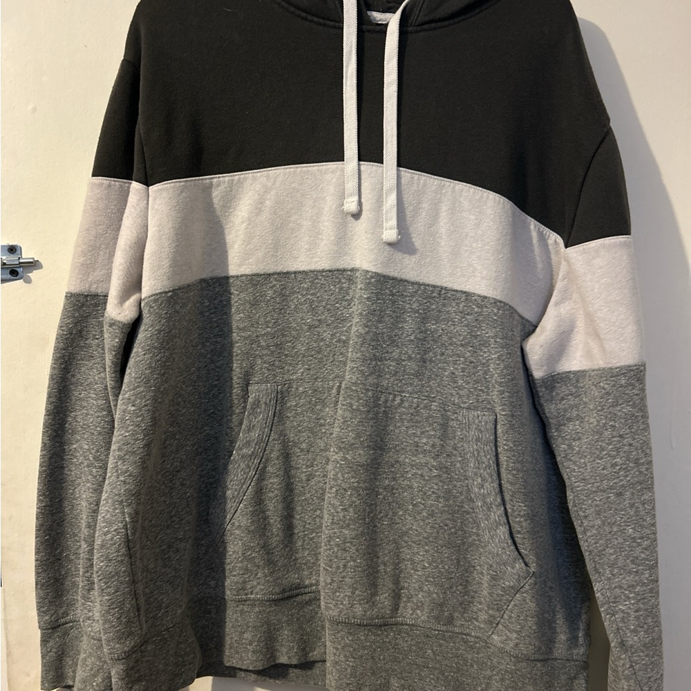 Black and Gray Color-Block Sweatshirt Hoodie